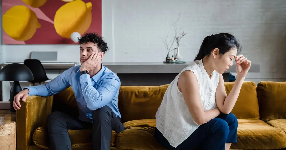Couple distant, attachement evitant